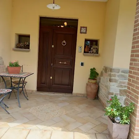 Il Castellare בית הארחה 4*